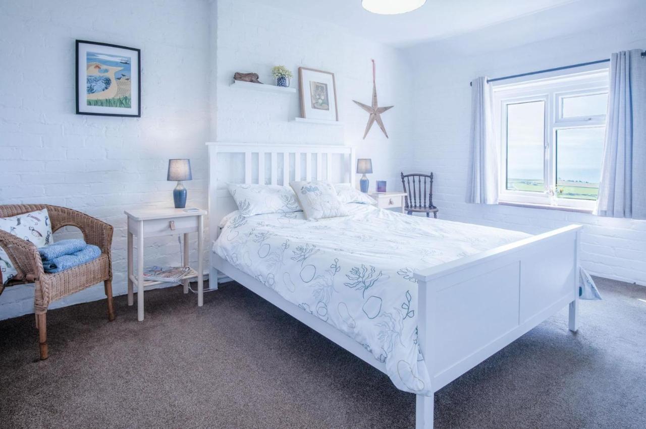 Windy Walls - 3 Bedroom -